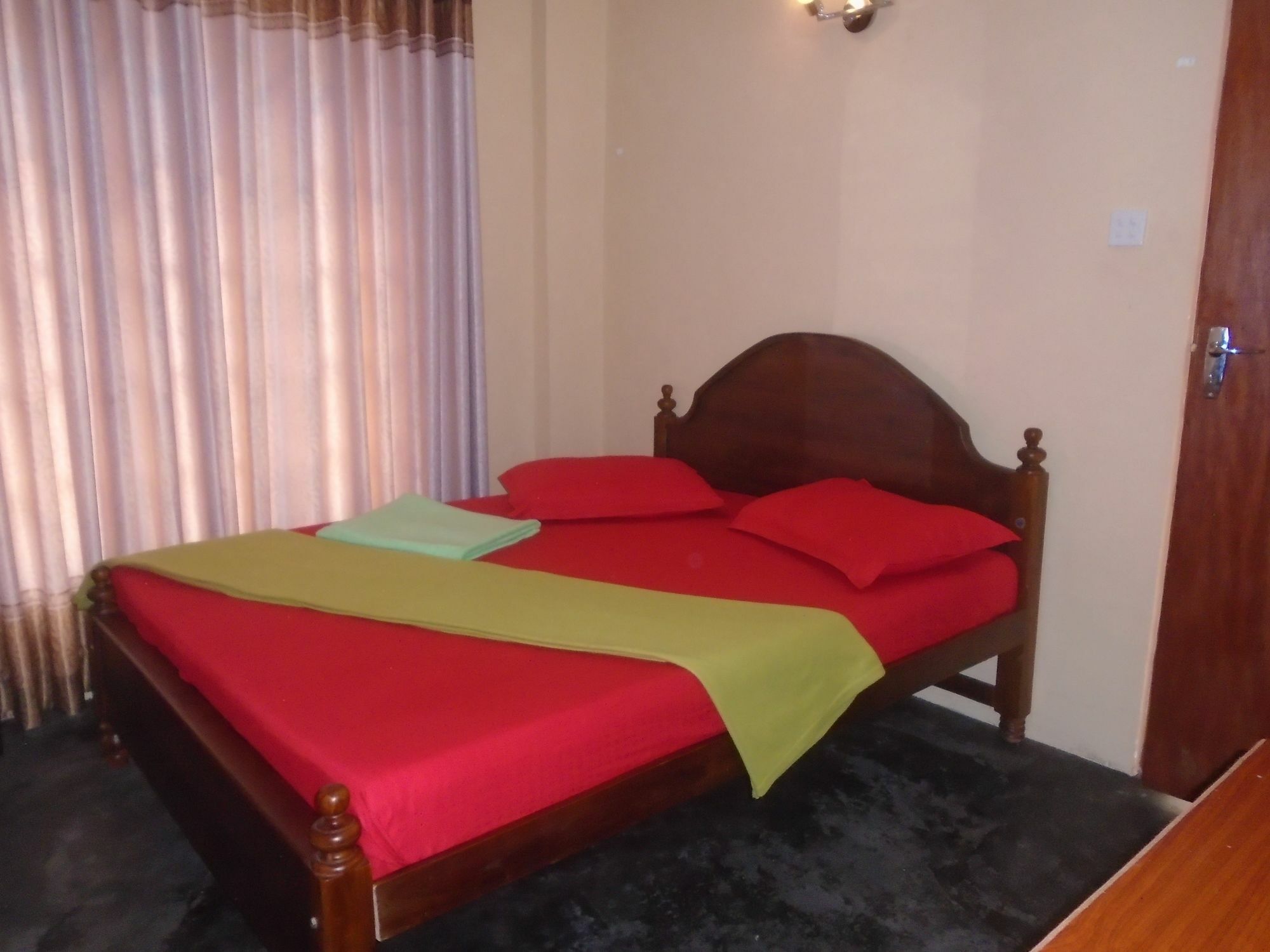 Ayos Hill Adam'S Peak Free Shuttle Hotell Nallathanniya Exteriör bild
